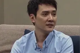 冯绍峰的父亲低调了20年，如今身份曝光！原来赵丽颖高攀了？图片