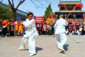 山西鹿蹄涧村：自称杨家将后人，经常切磋武艺，弘扬杨家将精神图片