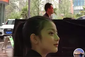 青春期美少女颜值内卷？神似刘亦菲翻版安以轩，内娱有救了？图片