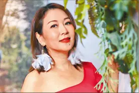 51岁知名女星宣告停经，为生孩子尝遍各种偏方，曾吞青蛙喝老鼠汤图片