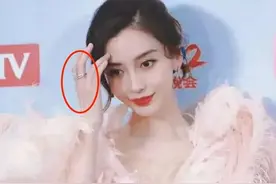 戴回婚戒，同框黄晓明：杨颖的变化，让人看清娱乐圈到底有多现实图片