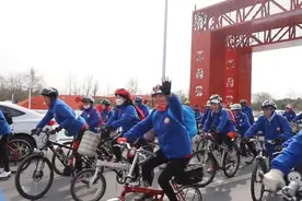 江苏扬州：骑手抢先体验最美赛道 为“扬马”加油助力图片