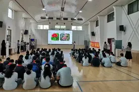 真实案例＋情景短剧 同学们争做禁毒“小小侦察兵”图片