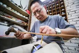 “没有金刚钻，别揽瓷器活”——锔瓷技艺让“破罐不破摔”图片
