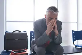失业保险金哪些情况下会被停发？这些情况需引起注意图片