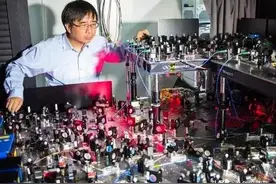 我国量子芯片生产，这和突破美国芯片封锁，实现弯道超车是两回事图片