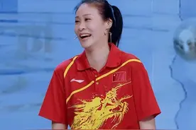 记得女排最美副攻赵蕊蕊吗？23岁获奥运冠军，转行成作家至今单身图片