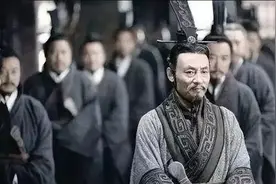范雎的遭遇告诉你，只要你不放弃你,就没有人能放弃你图片