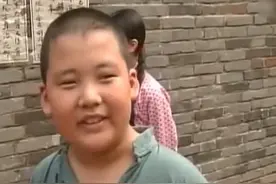郭麒麟在德云社内的尴尬地位，被烧饼一语道破，难怪不愿意回家图片