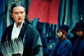 俗语：“三角纹在手，富到九十九”，什么是三角纹？准不准？图片