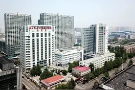 唇腭裂小伙继发畸形 市人民医院专家重塑新颜图片