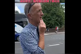 英国大爷向中国留学生反向安利山东，感觉像是在介绍他的家乡，怕你不知道图片