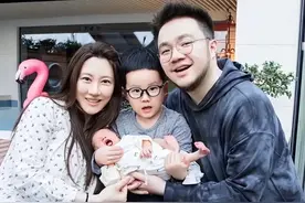 “抛妻弃子”26年，英达后悔想认亲，巴图淡定回复9个字图片