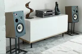 让客厅轻松变成音乐厅——JBL L82 CLASSIC &ARCAM CDS50、ARCAM SA30图片
