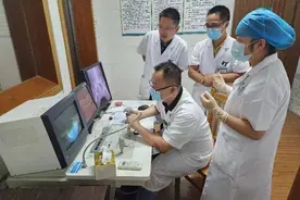 粤桂协作：罗城仫佬族自治县人民医院开展首例门诊医生协作输卵管造影术图片