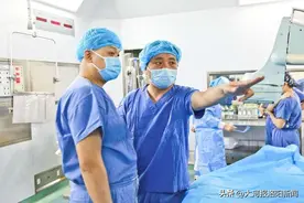 洛阳：52岁女士偏头痛多年，竟因心脏上多了一个“孔”图片