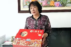 1981年，内蒙古女老师拿20元给学生买鞋，26年后学生回赠一套房图片