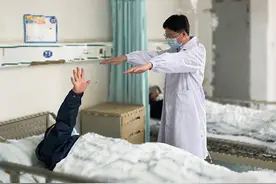 手抖完全停不下来！原是长期熬夜发了甲亢图片