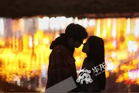 组图｜这一刻，你和嘉陵江的晚风我都想揽入怀抱图片