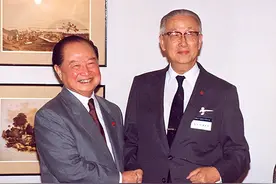 汪道涵墓碑掩藏的真相：儿子汪雨身世遭质疑，二任妻子产子时41岁图片