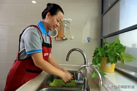 40-50岁阿姨做家政有什么优势？阿姨到家政公司工作需要培训吗？图片