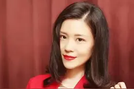 丁嘉丽的女儿胡琳娜：在没有爱的环境里带泪成长，34岁仍未婚图片