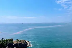 辞职快到期了，要不要请同事们吃饭？图片