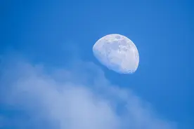 异性相处，性格“温柔”的人，很有吸引力图片