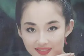 身价150亿的曹华益，985毕业，娶了《围城》中最“俗气”的女人。图片