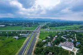 今天通车！合肥至皖南缩短40分钟车程图片