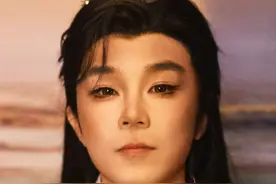 当明星遇上网红妆：大鹏变古装丑男，虞书欣、金靖翻车图片