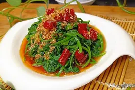 凉拌空心菜怎么做翠绿不发黑，好吃又入味，要注意这几个小技巧图片