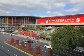 习近平：路就在脚下 光明就在前方图片