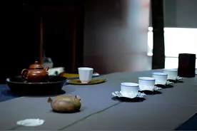 人在低谷时，不要打扰任何人，心中默念3句话，人生豁然开朗图片