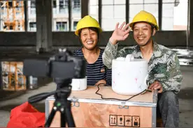 超龄农民工如何保住饭碗图片