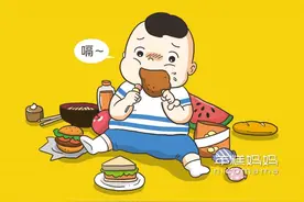 别给娃吃太饱，会影响生长发育！这个信号说明Ta吃够了图片