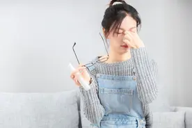 700重度近视-做了全面检查的度数下降图片