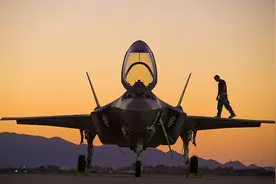 一图揭全球五代机现状：J20数量150架？F22或退役！F35能撑住吗？图片