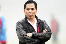 乒坛往事：蔡振华破格提拔吴敬平执教，16岁马琳被强制要求改打法图片