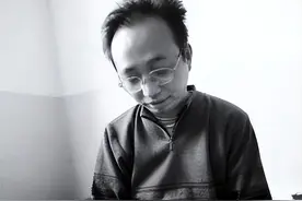 那个为救白血病女友，卖酒店车子的痴情小伙，终究是输得一塌糊涂图片