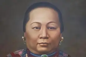 嫁给首富一直未孕，劝表妹当妾，表妹连生10个孩子，转正成平妻图片