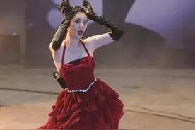 秋瓷炫“尴尬”舞蹈，逆风翻盘，成为女王！图片