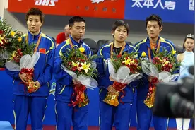 孙颖莎迎来22岁生日，专访主管教练邱贻可：我跟莎莎既是师徒也是家人图片