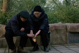 人老了以后，如果只剩下你自己了，要留下以下三条退路图片