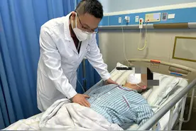 荧光导航让肿瘤精准显形，医生全力为患者“保肛”成功图片