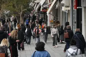 在希腊合法居住外国人排行榜图片