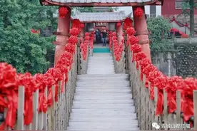 千万别错过！光影摩天轮、林荫秘境、悬空索桥...都江堰8处超浪漫打卡地，带你赴一场心动之约~图片