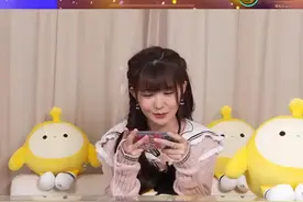 娱乐圈又一电竞少女！赖美云直播玩蛋仔，操作娴熟，心态超好图片