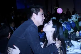 华谊赔光900亿，只是内娱变天的"开胃小菜"图片