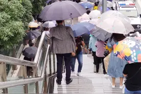 2022年重庆高考结束 考完后最想做什么？考生们和家长这样说图片